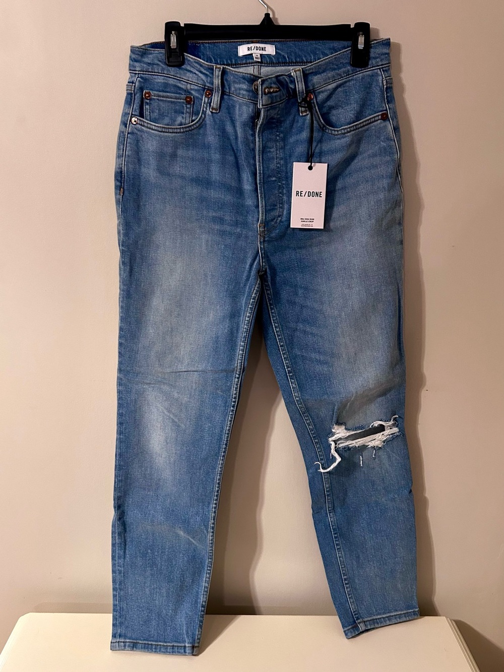 RE/DONE Women’s Light Blue Distressed Jeans